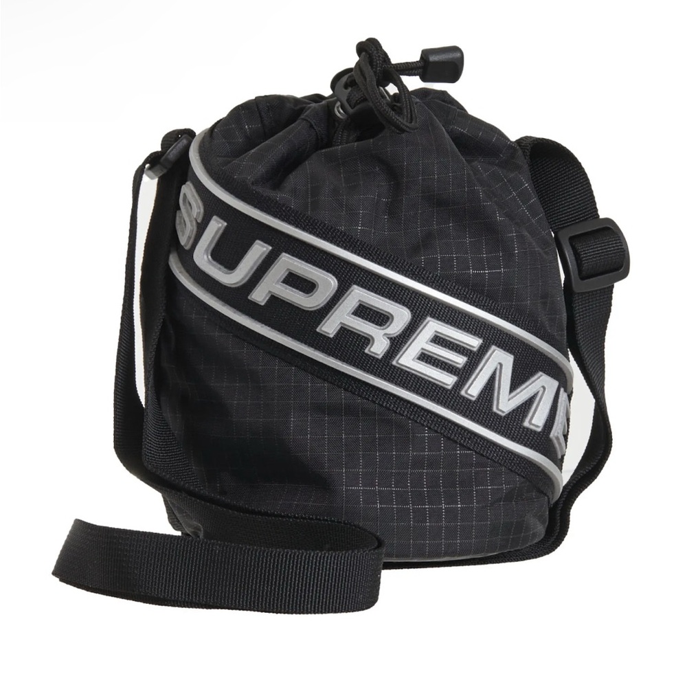 Supreme Small Cinch Pouch Shoulder/Side Bag Fall/Winter 2023
